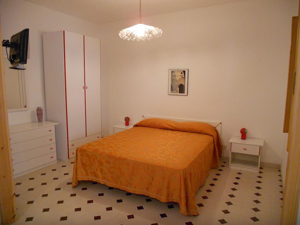 Case Vacanze Margherita Lipari  Szoba fotó
